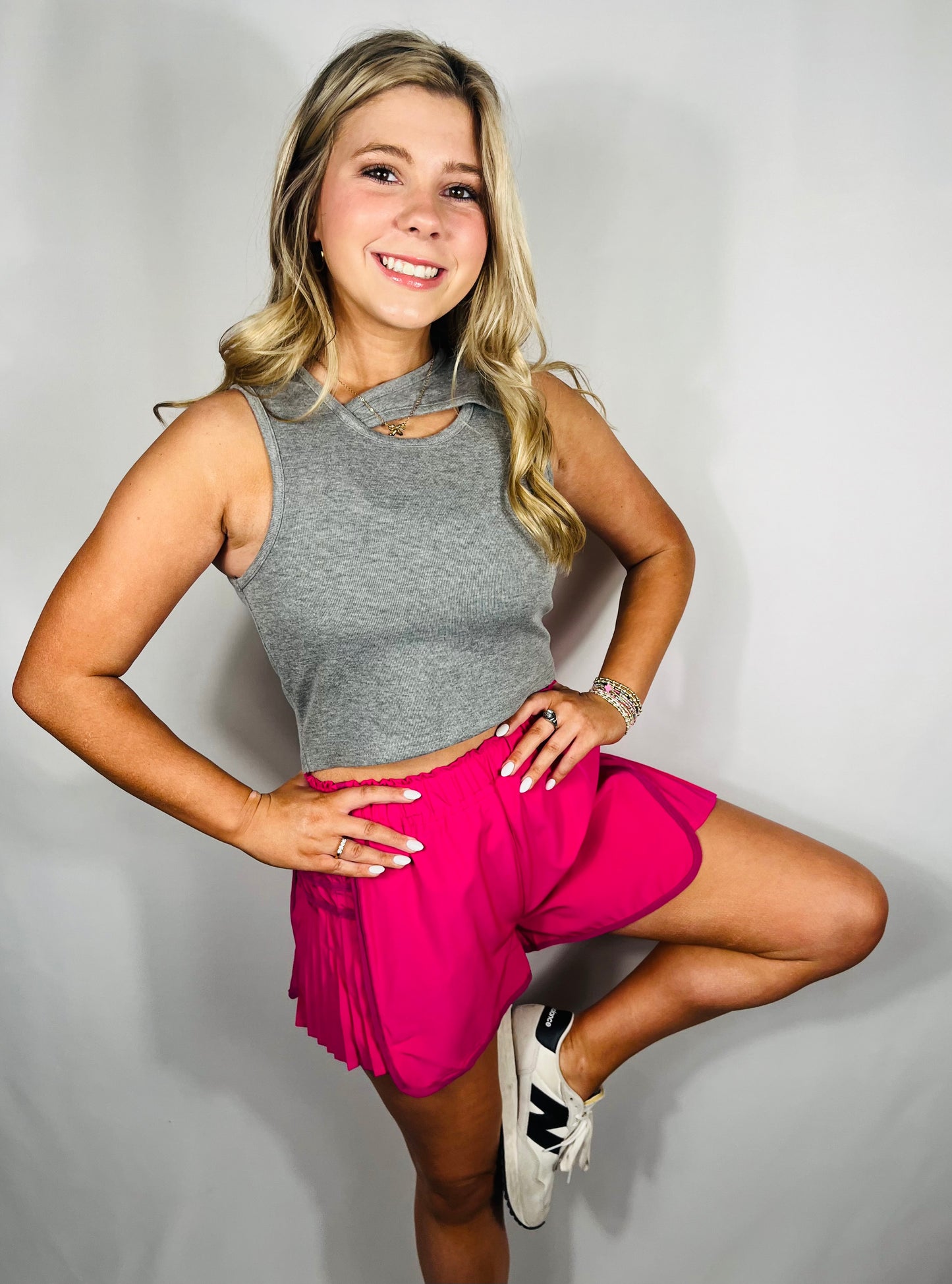 Side Pleat Short