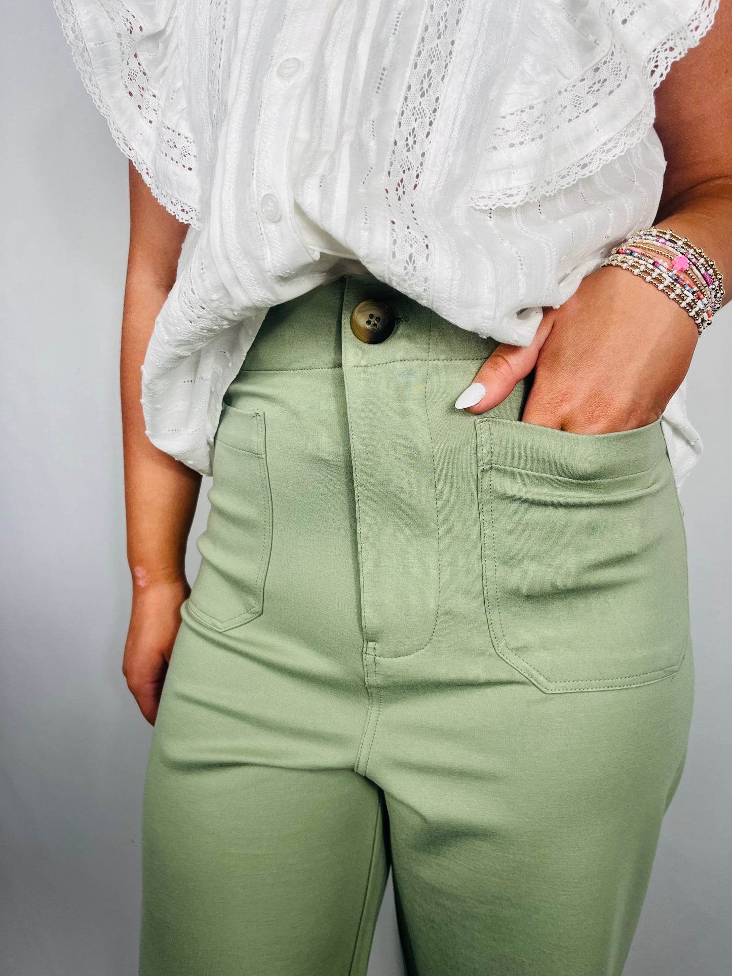 Patch Pocket Straight Pant in Sage