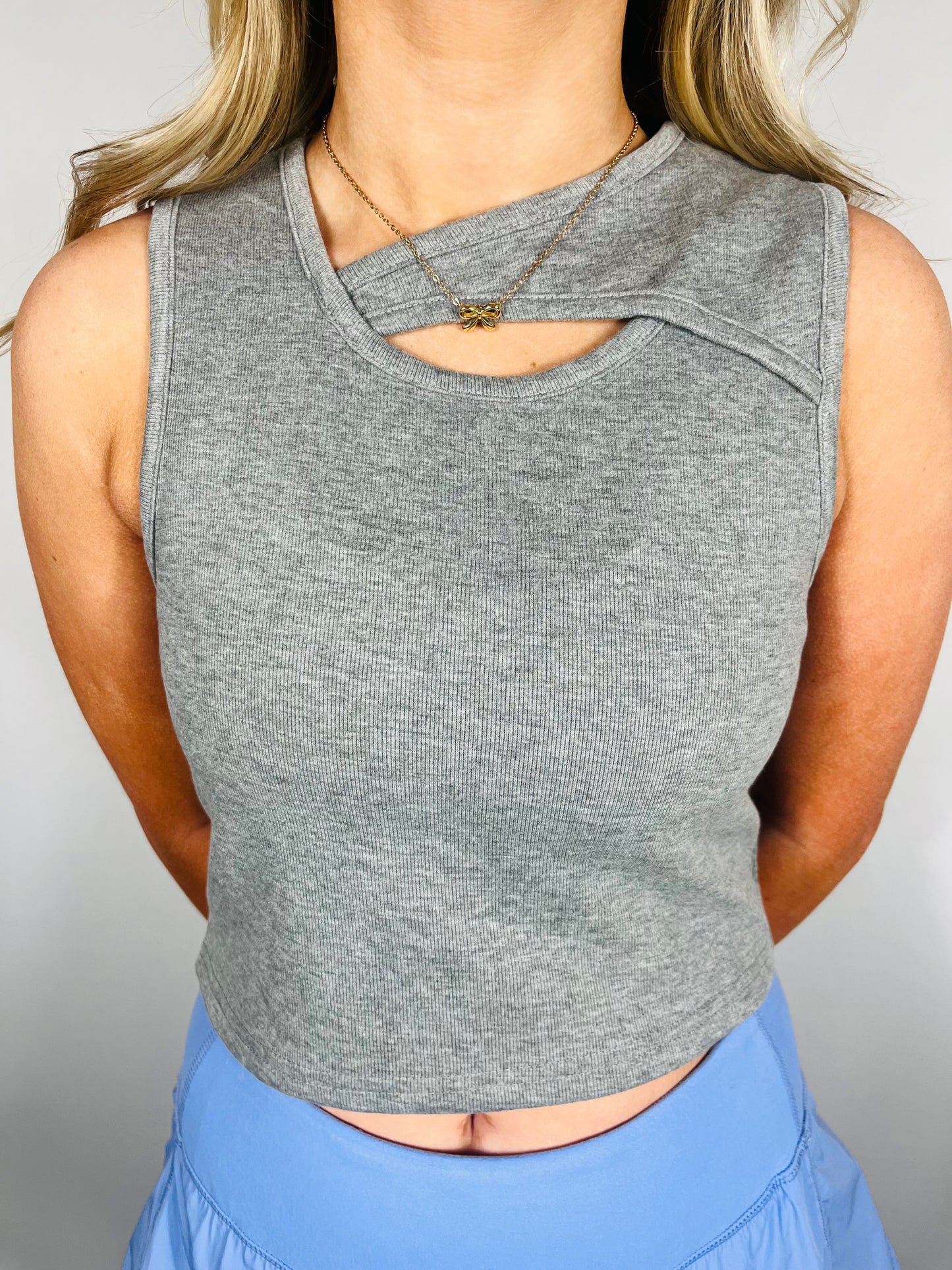 Cutout Active Top