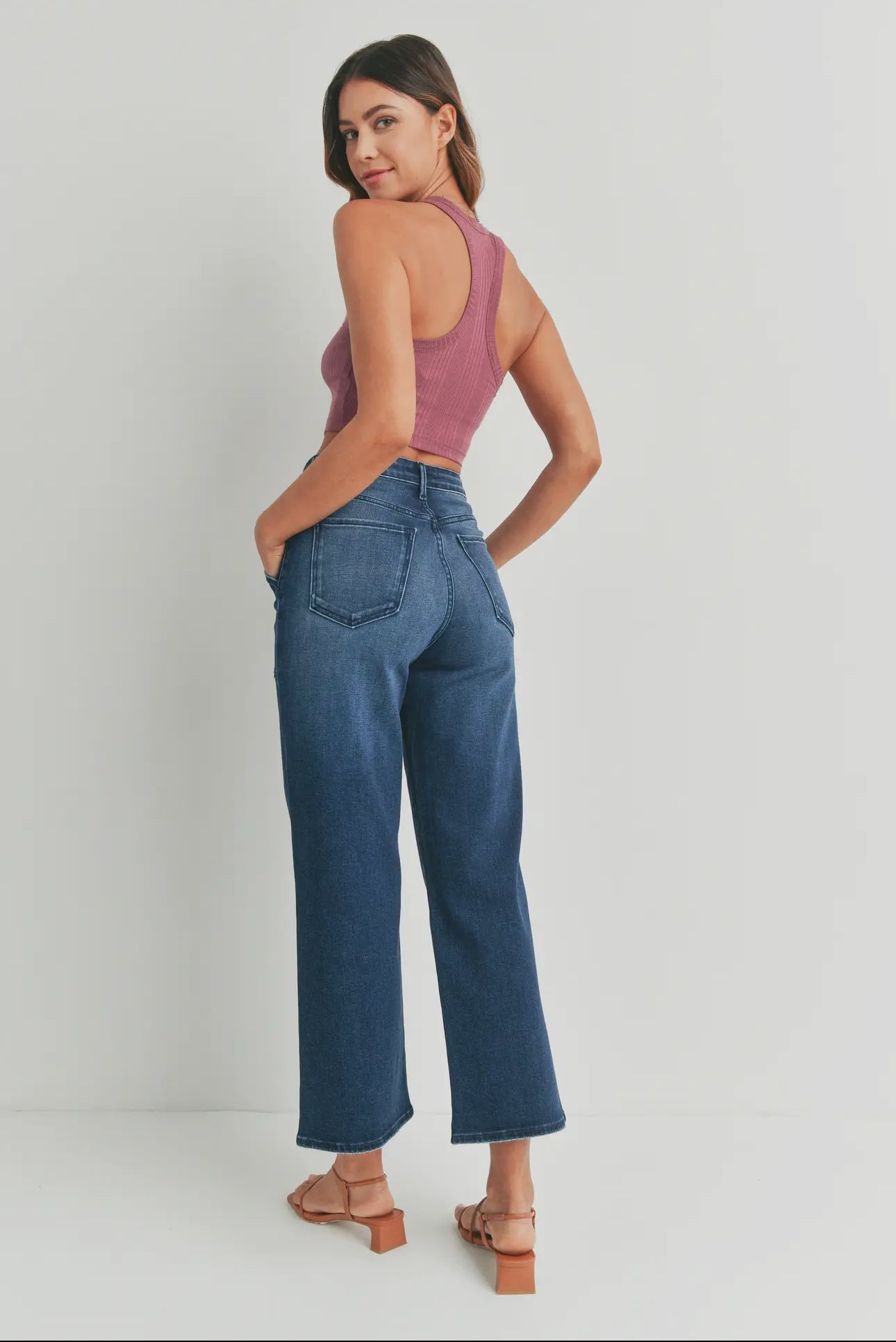 Cargo Pocket Wide Leg Jean