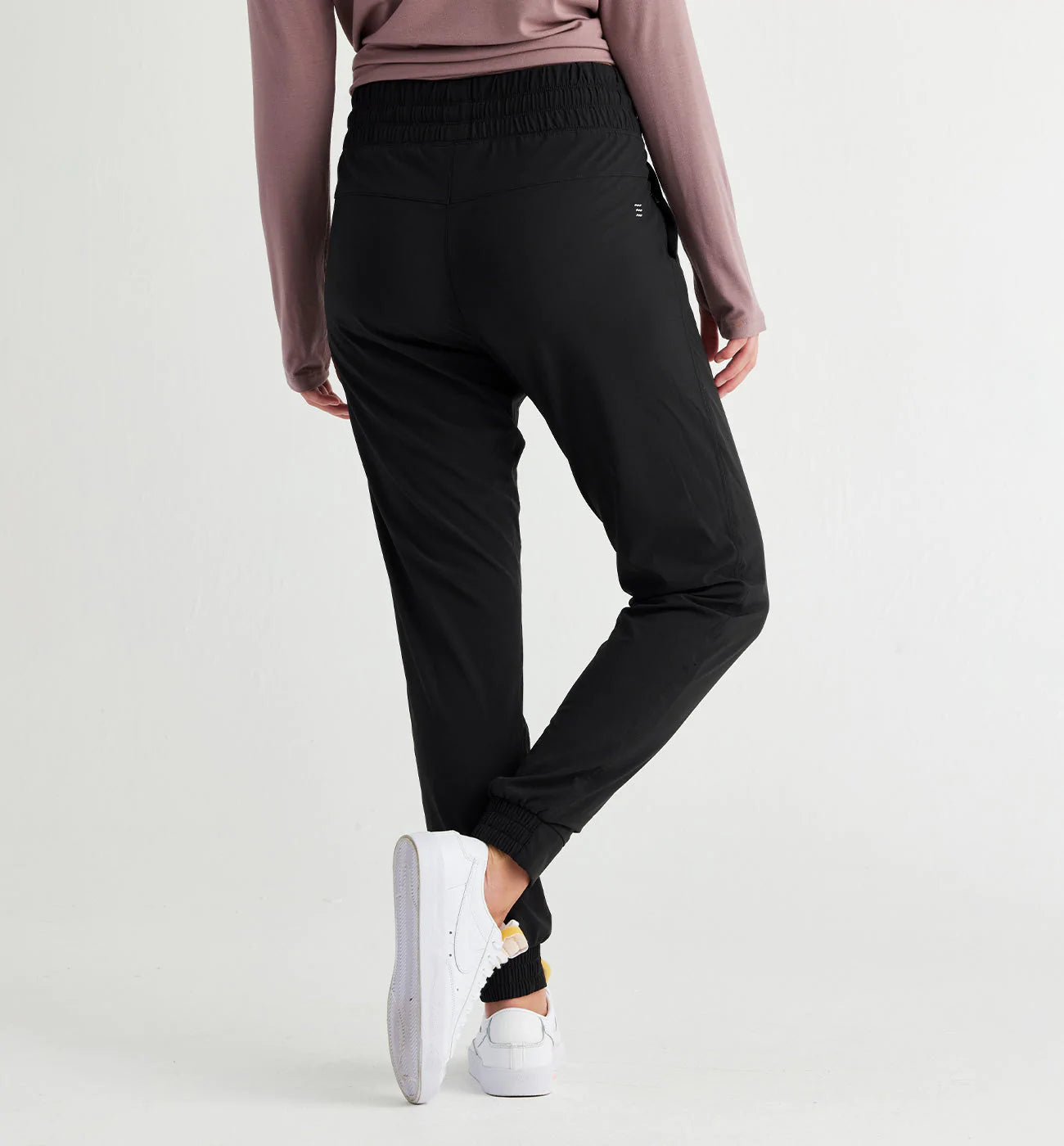 Women's Pull-On Breeze Jogger