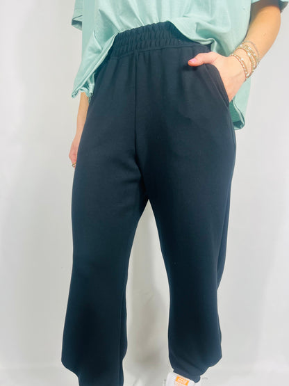 Essential Jogger