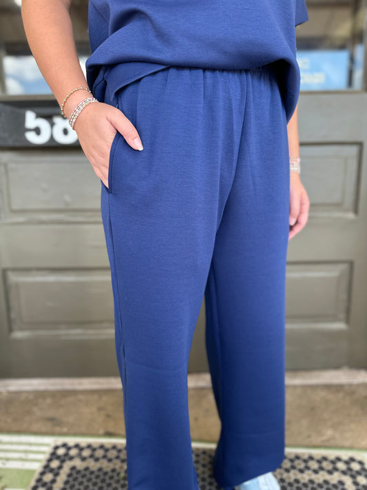 Catalina Pant in Navy