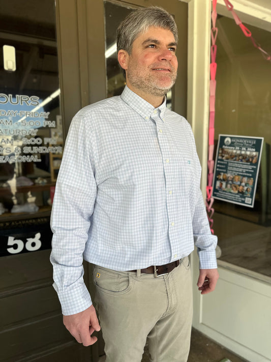 Duck Head Stokes Plaid Long Sleeve Performance Poplin Sport Shirt in Pale Pink