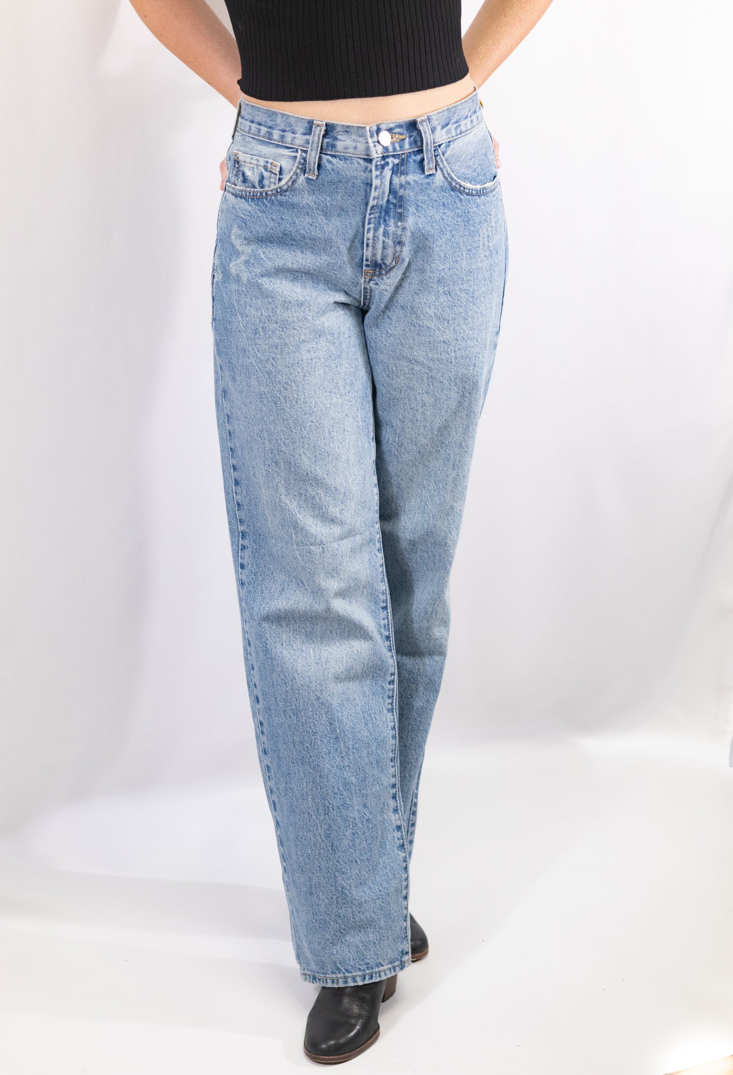 Katie Relaxed Straight Jeans