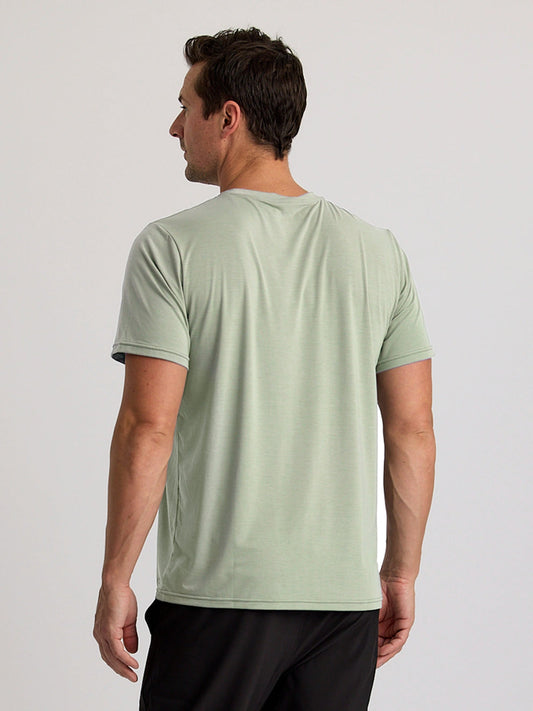 Men’s Elevate Lightweight Tee