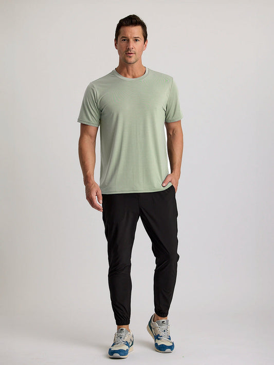 Men’s Elevate Lightweight Tee