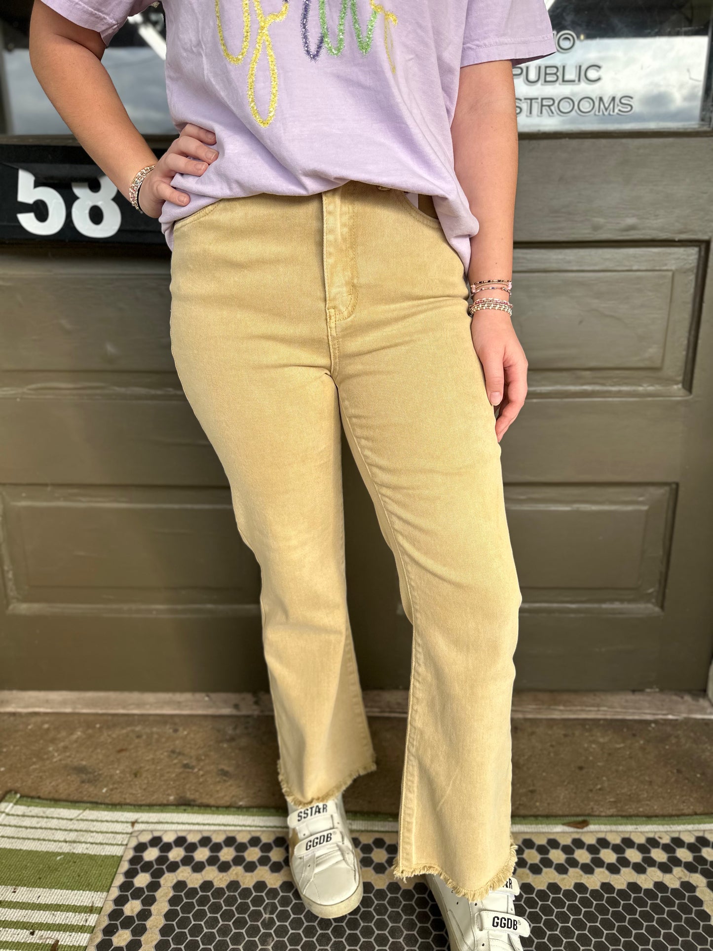 Casual Frayed Hem Pants in Mustard