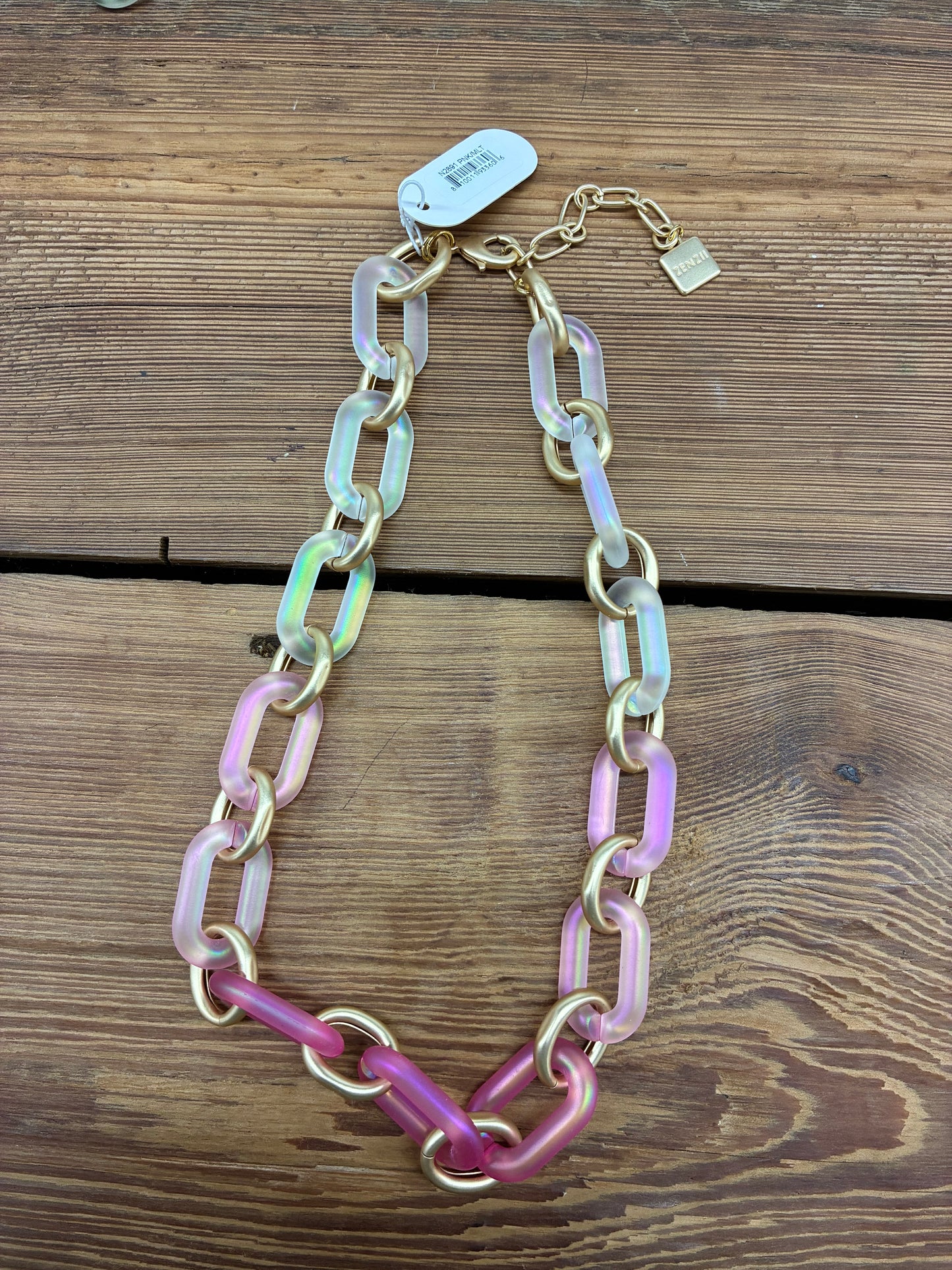 The Margot Link Necklace in Pink